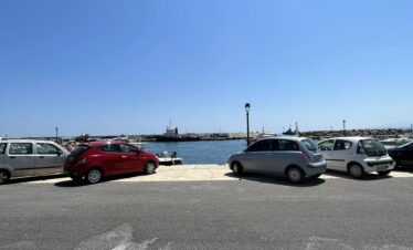Pantanassa port parking